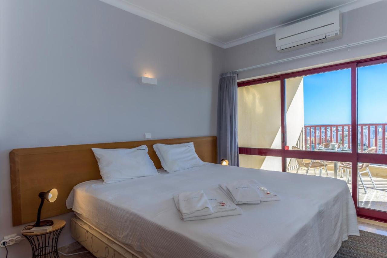 Flh Praia Mar Marine Flat With Pool Portimao Bagian luar foto